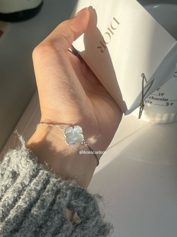 美國輕奢飾品 Adornia 白色貝母手鏈 