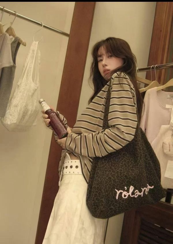 Mar.韓國連線 ꒰  Rolarola 帆布袋 張員瑛代言 