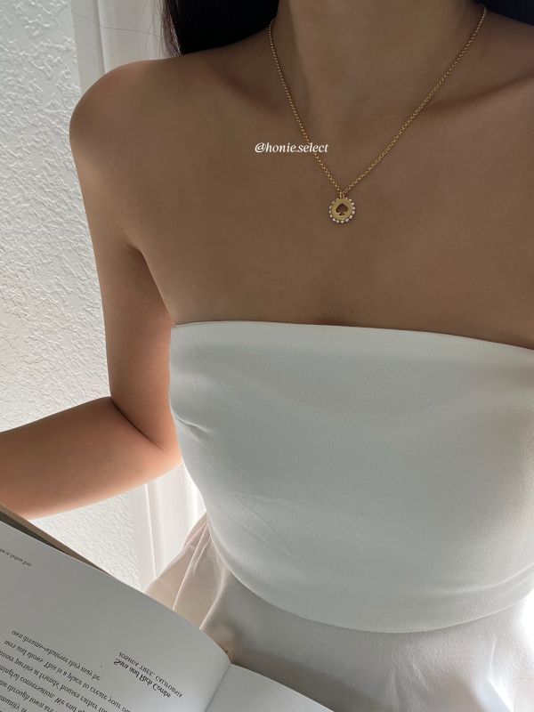 Kate Spade 新款鏤空珍珠邊圓形黑桃項鍊 