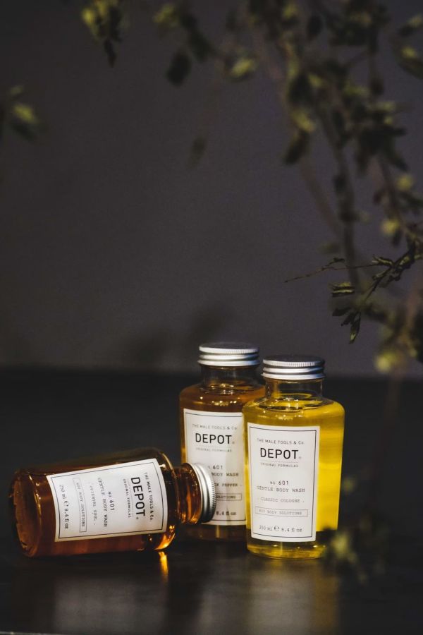 DEPOT no.601 溫和沐浴膠 舒緩鼠尾草 