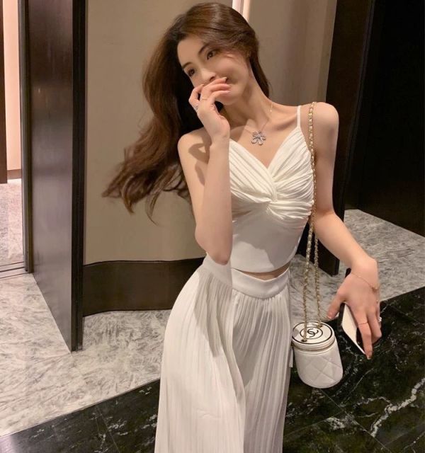 細渡假風細肩造型上衣+闊腿長褲SET 