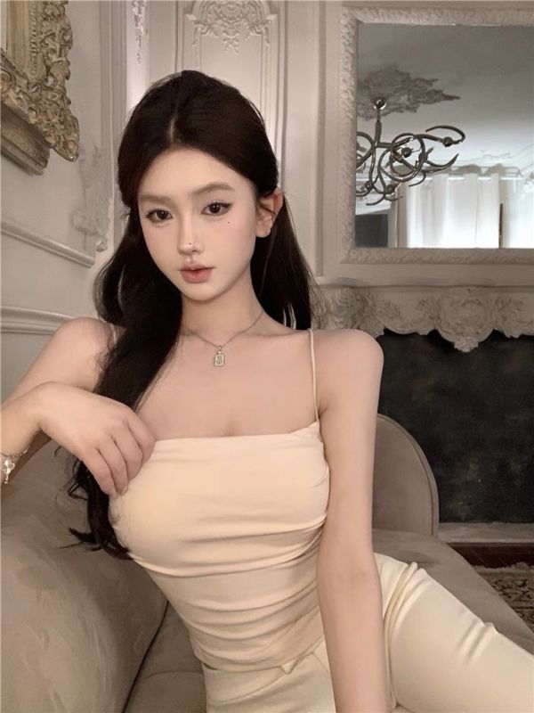 抓皺細肩平口背心 