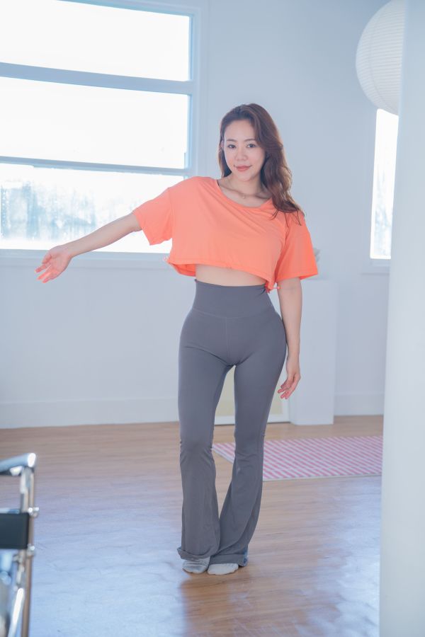 Cinch-Up Crop Tee｜束口短罩衫 
