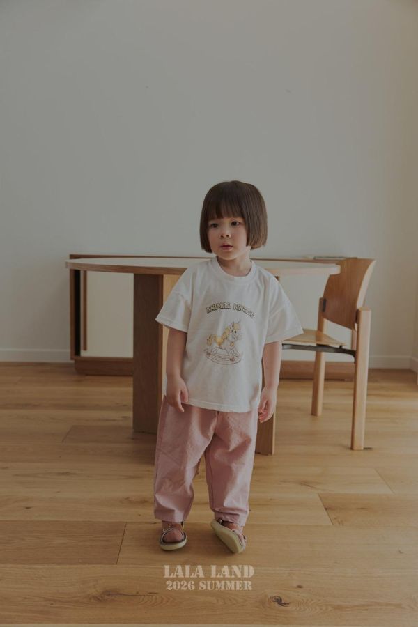 古早味搖搖馬'短袖上衣 韓國童裝,男童夏裝,中性童裝,童裝推薦,2026夏季童裝,男童穿搭,韓系童裝,中性穿搭,韓國代購