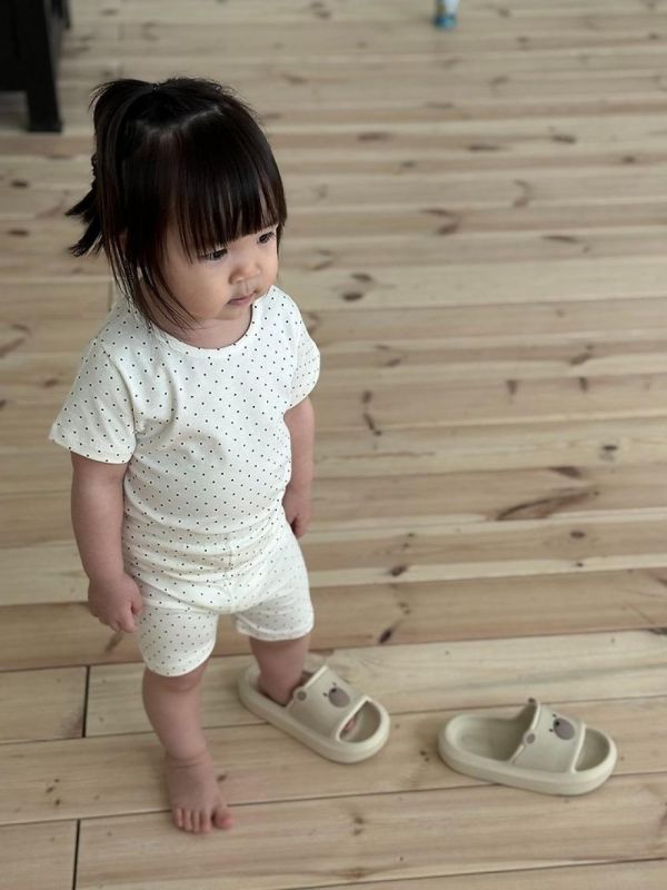 滿滿點點短袖家居服套裝 韓國童裝,男童夏裝,中性童裝,童裝推薦,2026夏季童裝,男童穿搭,韓系童裝,中性穿搭,韓國代購