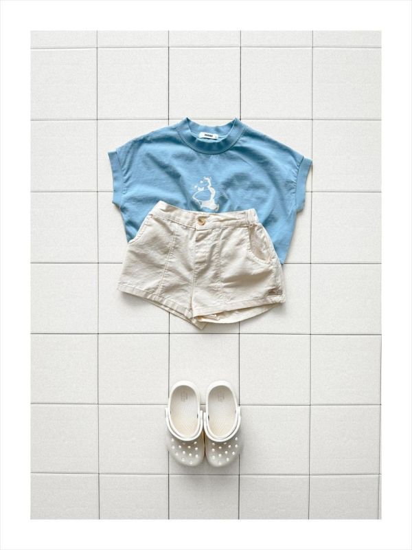 衝浪小熊短袖上衣 韓國童裝,男童夏裝,中性童裝,童裝推薦,2026夏季童裝,男童穿搭,韓系童裝,中性穿搭,韓國代購