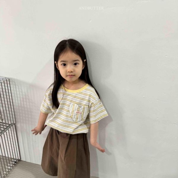 愛心口袋條紋短袖上衣 韓國童裝,男童夏裝,中性童裝,童裝推薦,2026夏季童裝,男童穿搭,韓系童裝,中性穿搭,韓國代購
