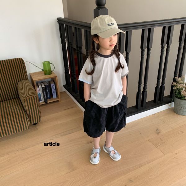 格紋抽繩百慕達棉麻短褲 韓國童裝,質感童裝,童裝推薦,韓系風格,男女童裝,韓風穿搭,韓國代購,韓國空運,親子穿搭