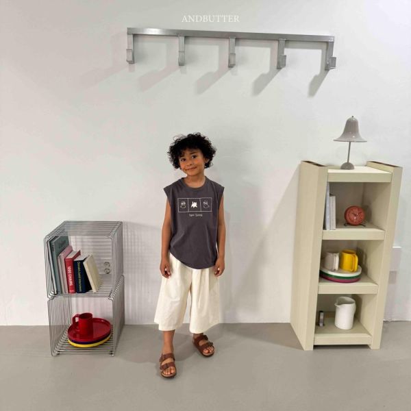 腰間打摺八分長褲 韓國童裝,男童夏裝,中性童裝,童裝推薦,2026夏季童裝,男童穿搭,韓系童裝,中性穿搭,韓國代購