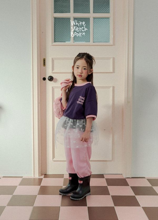 撞色滾邊子母短袖上衣 韓國童裝,男童夏裝,中性童裝,童裝推薦,2026夏季童裝,男童穿搭,韓系童裝,中性穿搭,韓國代購