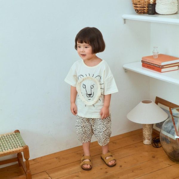 斑點抓摺七分短褲 韓國童裝,男童夏裝,中性童裝,童裝推薦,2026夏季童裝,男童穿搭,韓系童裝,中性穿搭,韓國代購