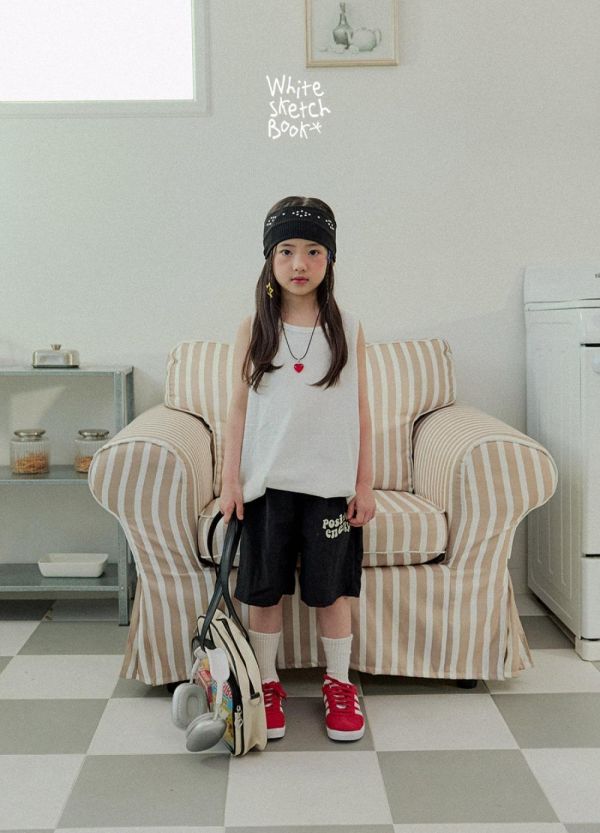 多色素面層次穿搭必備背心 韓國童裝,男童夏裝,中性童裝,童裝推薦,2026夏季童裝,男童穿搭,韓系童裝,中性穿搭,韓國代購