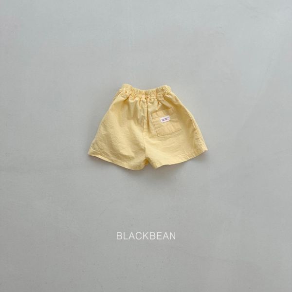 日常涼爽棉麻短褲 韓國童裝,男童夏裝,中性童裝,童裝推薦,2026夏季童裝,男童穿搭,韓系童裝,中性穿搭,韓國代購