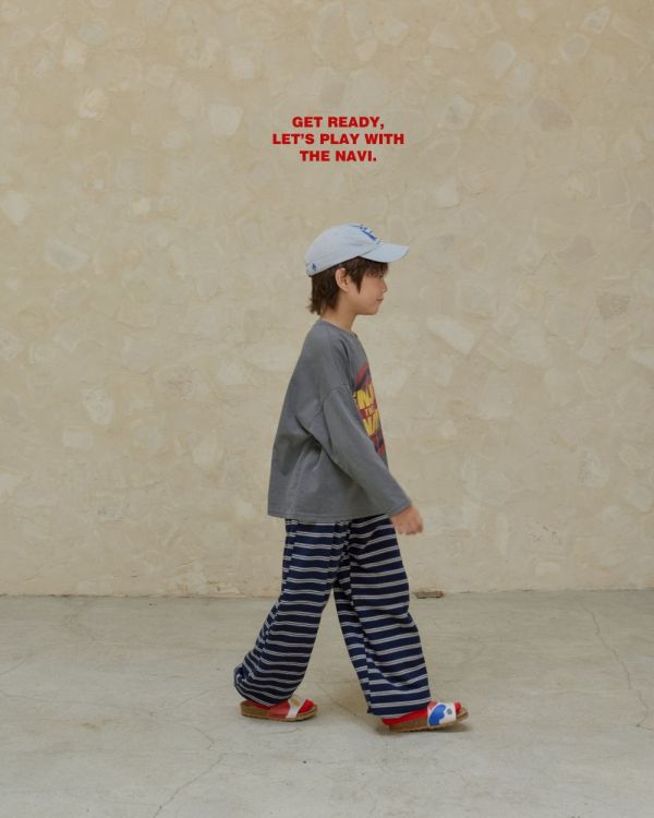 ENJOY舒適好穿長袖上衣 韓國童裝,男童秋裝,中性童裝,韓系童裝推薦,2025秋季童裝,韓國男童新款,中性風男童穿搭,秋季男童服飾推薦,小男友穿搭