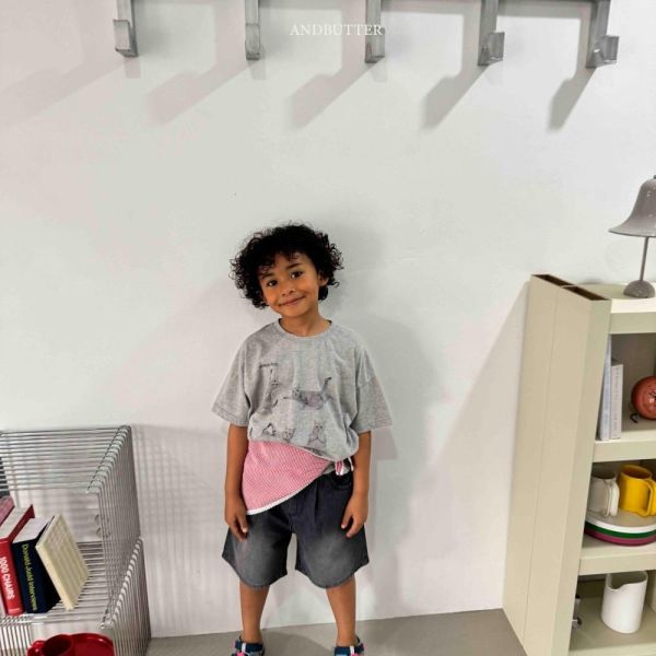 迷因貓貓短袖上衣 韓國童裝,男童夏裝,中性童裝,童裝推薦,2026夏季童裝,男童穿搭,韓系童裝,中性穿搭,韓國代購