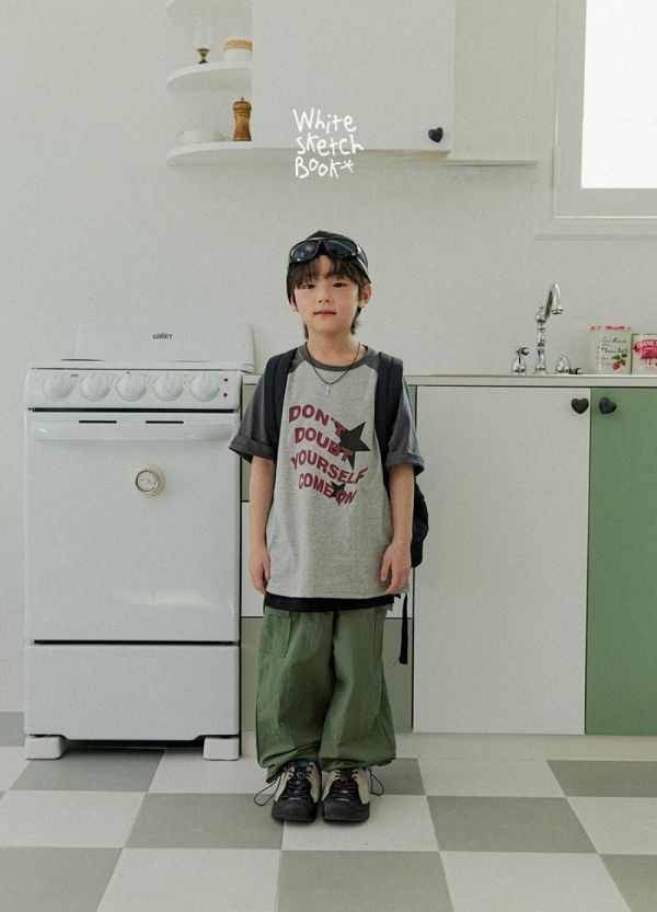 工裝雙側口袋可縮口休閒長褲 韓國童裝,男童夏裝,中性童裝,童裝推薦,2026夏季童裝,男童穿搭,韓系童裝,中性穿搭,韓國代購