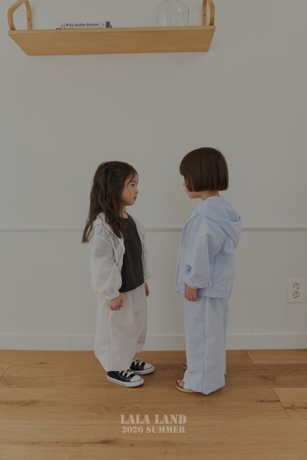 清爽泡泡紗縮口長褲 韓國童裝,男童夏裝,中性童裝,童裝推薦,2026夏季童裝,男童穿搭,韓系童裝,中性穿搭,韓國代購