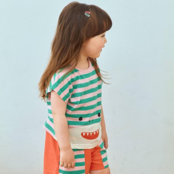 鯊魚條紋短袖上衣 韓國童裝,男童夏裝,中性童裝,童裝推薦,2026夏季童裝,男童穿搭,韓系童裝,中性穿搭,韓國代購