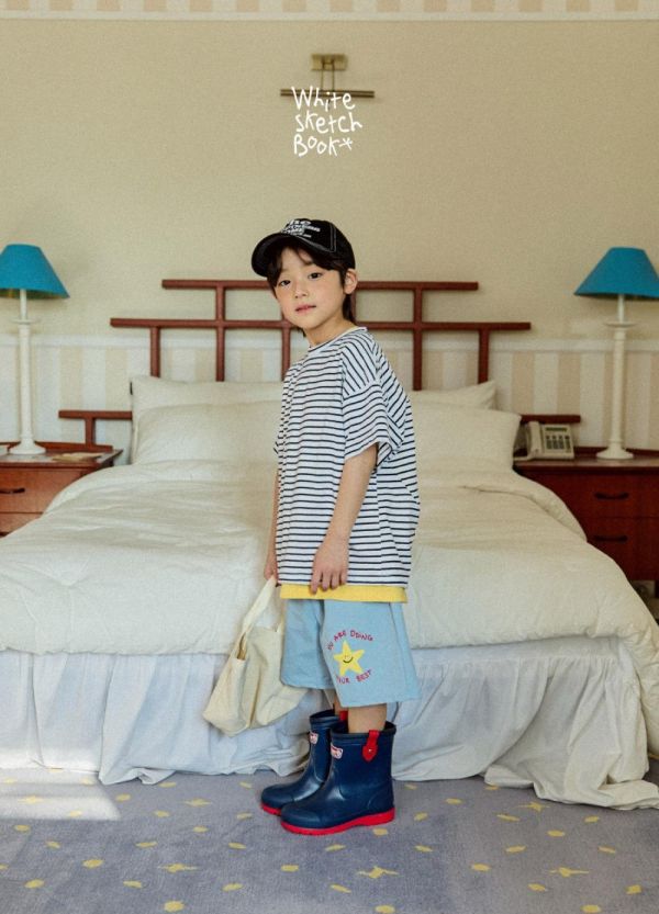 小星星涼感休閒短褲 韓國童裝,男童夏裝,中性童裝,童裝推薦,2026夏季童裝,男童穿搭,韓系童裝,中性穿搭,韓國代購