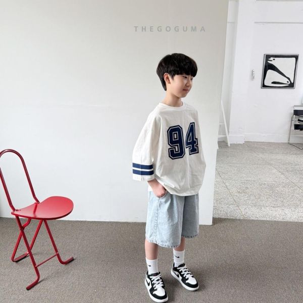 復古刷色牛仔五分短褲 韓國童裝,男童夏裝,中性童裝,童裝推薦,2026夏季童裝,男童穿搭,韓系童裝,中性穿搭,韓國代購