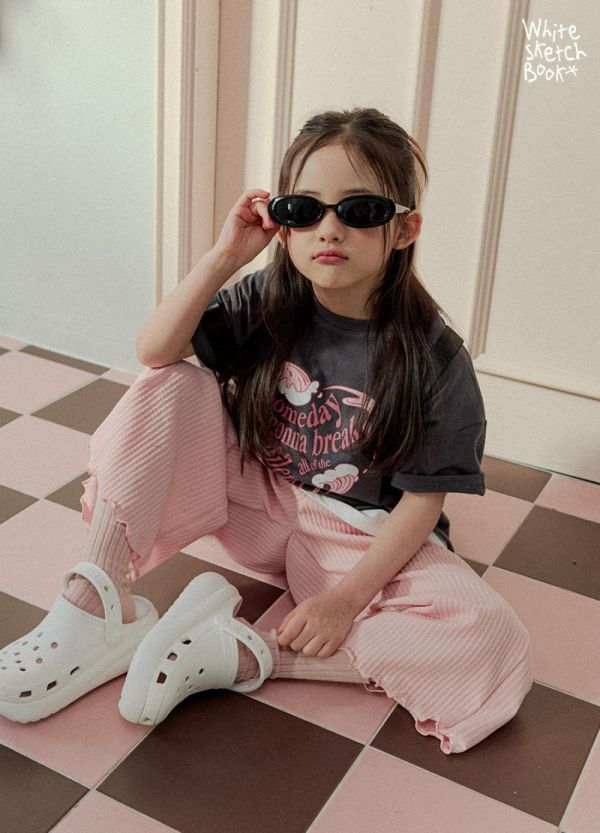 愛心海浪短袖上衣 韓國童裝,男童夏裝,中性童裝,童裝推薦,2026夏季童裝,男童穿搭,韓系童裝,中性穿搭,韓國代購