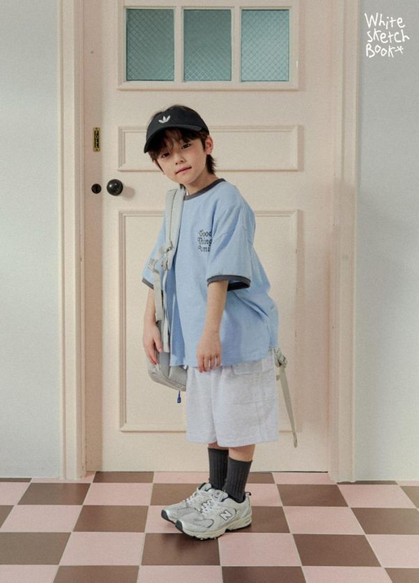 撞色滾邊子母短袖上衣 韓國童裝,男童夏裝,中性童裝,童裝推薦,2026夏季童裝,男童穿搭,韓系童裝,中性穿搭,韓國代購