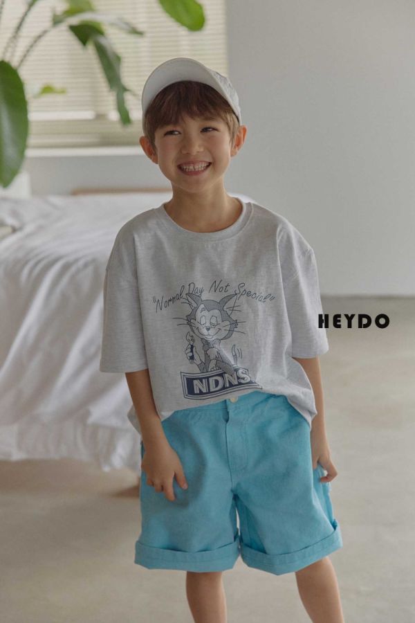 工裝風刺繡口袋五分寬短褲 韓國童裝,質感童裝,童裝推薦,韓系風格,男女童裝,韓風穿搭,韓國代購,韓國空運