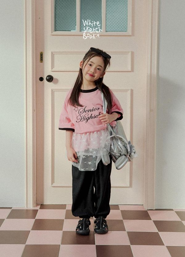 紋理皺褶縮口休閒長褲 韓國童裝,男童夏裝,中性童裝,童裝推薦,2026夏季童裝,男童穿搭,韓系童裝,中性穿搭,韓國代購