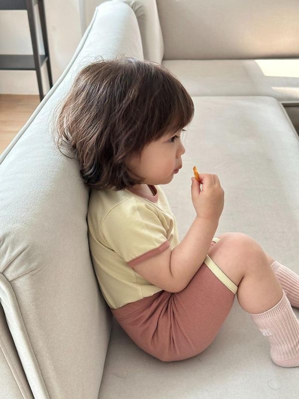 可愛配色莫代爾棉家居服套裝 韓國童裝,男童夏裝,中性童裝,童裝推薦,2026夏季童裝,男童穿搭,韓系童裝,中性穿搭,韓國代購