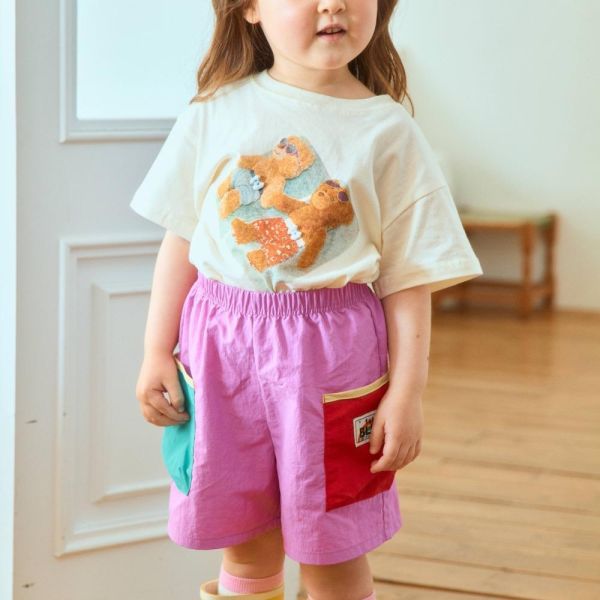 色塊拼接休閒短褲 韓國童裝,男童夏裝,中性童裝,童裝推薦,2026夏季童裝,男童穿搭,韓系童裝,中性穿搭,韓國代購