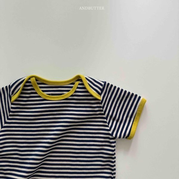 跳色滾邊螺紋短袖上衣 韓國童裝,男童夏裝,中性童裝,童裝推薦,2026夏季童裝,男童穿搭,韓系童裝,中性穿搭,韓國代購