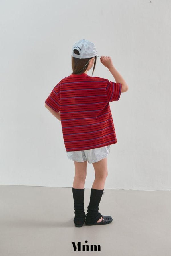 基礎條紋短袖上衣 韓國童裝,男童夏裝,中性童裝,童裝推薦,2026夏季童裝,男童穿搭,韓系童裝,中性穿搭,韓國代購