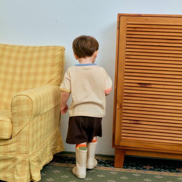 交錯條紋休閒短褲 韓國童裝,男童夏裝,中性童裝,童裝推薦,2026夏季童裝,男童穿搭,韓系童裝,中性穿搭,韓國代購