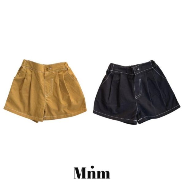 裝飾車線打摺休閒短褲 韓國童裝,男童夏裝,中性童裝,童裝推薦,2026夏季童裝,男童穿搭,韓系童裝,中性穿搭,韓國代購