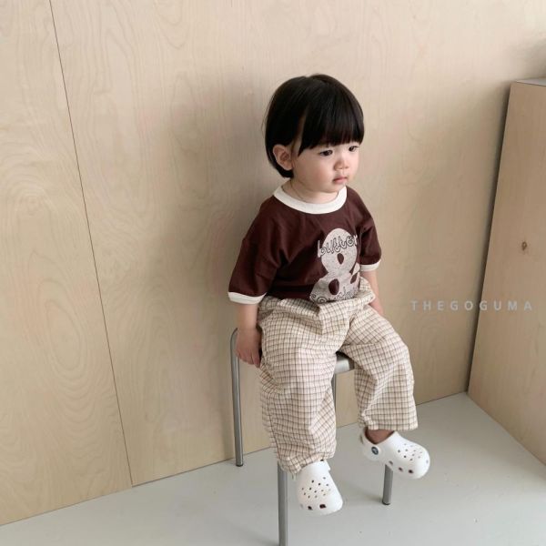 日常格紋休閒長褲 韓國童裝,男童夏裝,中性童裝,童裝推薦,2026夏季童裝,男童穿搭,韓系童裝,中性穿搭,韓國代購