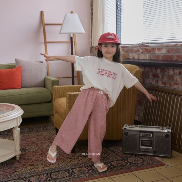 MINI格紋直筒休閒長褲 韓國童裝,男童夏裝,中性童裝,童裝推薦,2026夏季童裝,男童穿搭,韓系童裝,中性穿搭,韓國代購