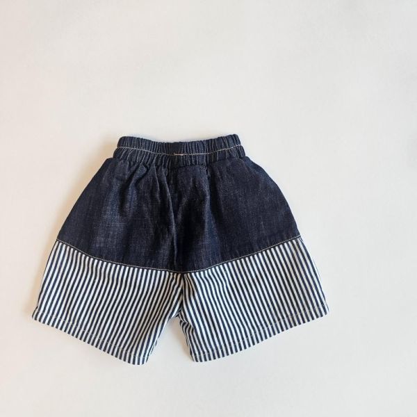 隱藏恐龍拼接條紋牛仔短褲 韓國童裝,男童夏裝,中性童裝,童裝推薦,2026夏季童裝,男童穿搭,韓系童裝,中性穿搭,韓國代購
