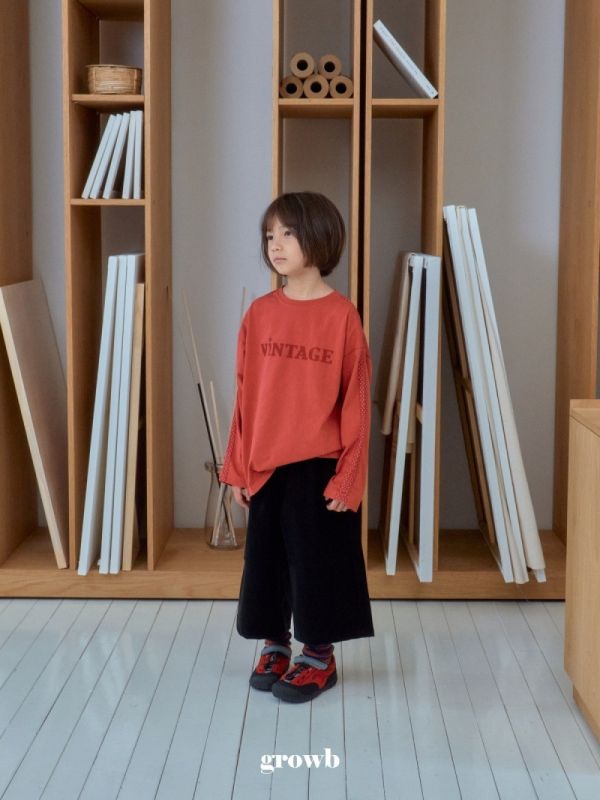 VINTAGE裝飾滾邊長袖上衣 韓國童裝,男童秋裝,中性童裝,韓系童裝推薦,2025秋季童裝,韓國男童新款,中性風男童穿搭,秋季男童服飾推薦,小男友穿搭