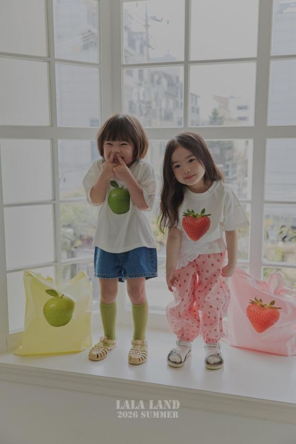 水果照片短袖上衣-親子款 韓國童裝,男童夏裝,中性童裝,童裝推薦,2026夏季童裝,男童穿搭,韓系童裝,中性穿搭,韓國代購