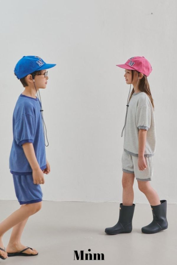 鬆餅格休閒運動套裝 韓國童裝,男童夏裝,中性童裝,童裝推薦,2026夏季童裝,男童穿搭,韓系童裝,中性穿搭,韓國代購