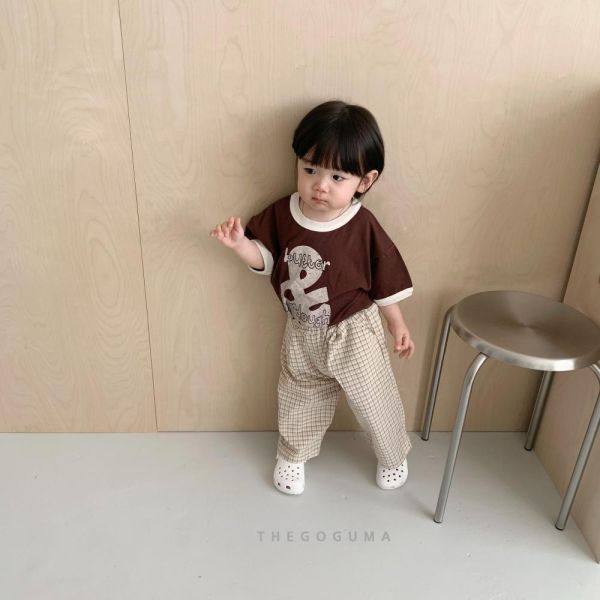 日常格紋休閒長褲 韓國童裝,男童夏裝,中性童裝,童裝推薦,2026夏季童裝,男童穿搭,韓系童裝,中性穿搭,韓國代購