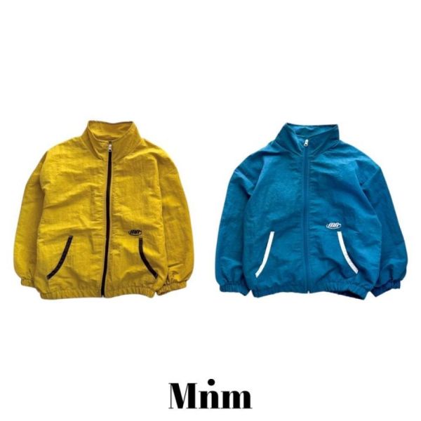 滾邊拉鍊防風薄外套 韓國童裝,男童夏裝,中性童裝,童裝推薦,2026夏季童裝,男童穿搭,韓系童裝,中性穿搭,韓國代購