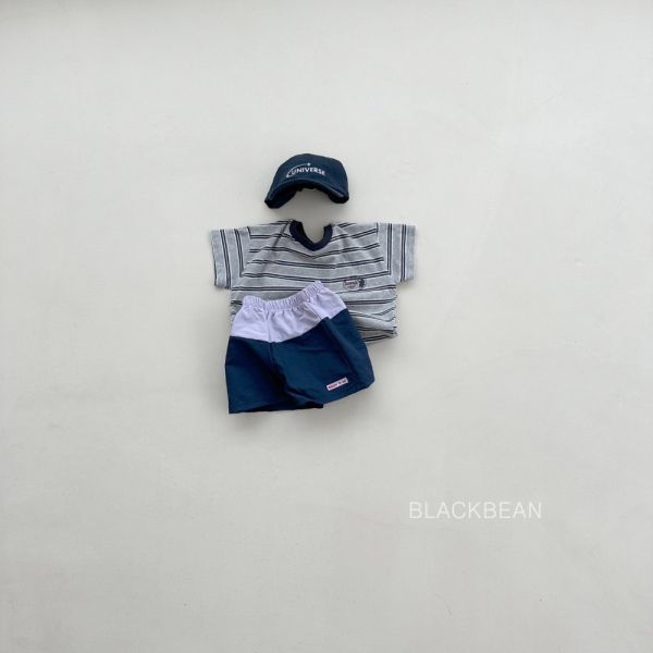 熊熊小圖條紋短袖上衣 韓國童裝,質感童裝,童裝推薦,韓系風格,男女童裝,韓風穿搭,韓國代購,韓國空運,親子穿搭