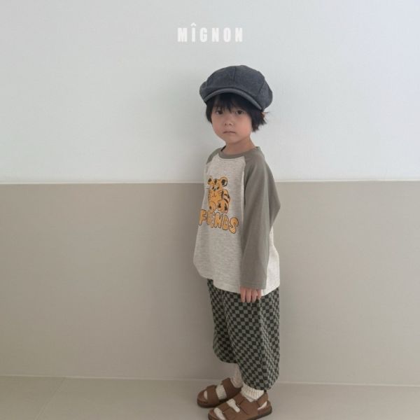 虎虎好朋友插肩長袖上衣 韓國童裝,男童秋裝,中性童裝,韓系童裝推薦,2025秋季童裝,韓國男童新款,中性風男童穿搭,秋季男童服飾推薦,小男友穿搭
