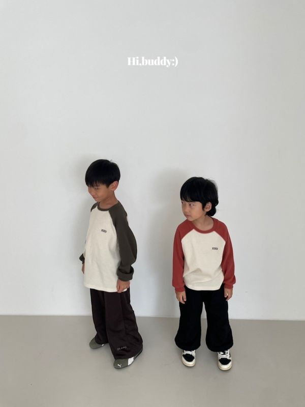 HBD華夫格長袖上衣 韓國童裝,男童秋裝,中性童裝,韓系童裝推薦,2025秋季童裝,韓國男童新款,中性風男童穿搭,秋季男童服飾推薦,小男友穿搭