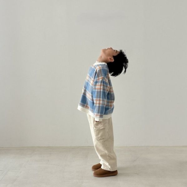 溫暖格紋磨毛感長袖上衣 