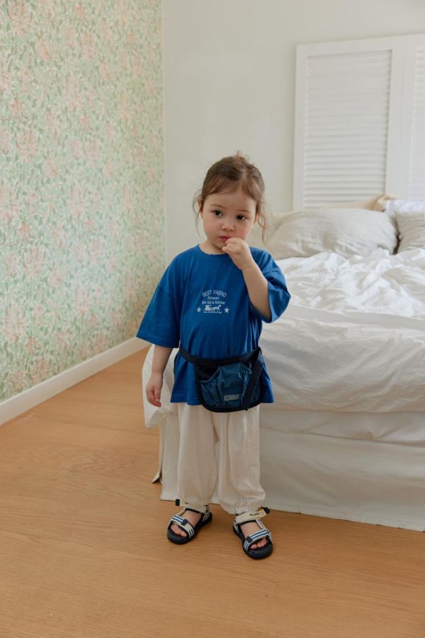 馬車朋友短袖上衣 韓國童裝,男童夏裝,中性童裝,童裝推薦,2026夏季童裝,男童穿搭,韓系童裝,中性穿搭,韓國代購