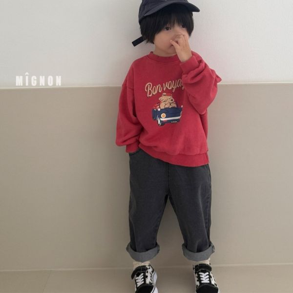 百搭基本款牛仔長褲 韓國童裝,男童秋裝,中性童裝,韓系童裝推薦,2025秋季童裝,韓國男童新款,中性風男童穿搭,秋季男童服飾推薦,小男友穿搭