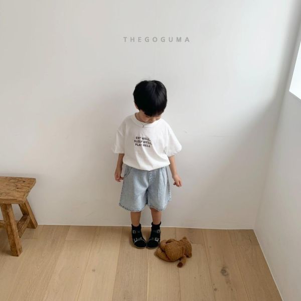 復古刷色牛仔五分短褲 韓國童裝,男童夏裝,中性童裝,童裝推薦,2026夏季童裝,男童穿搭,韓系童裝,中性穿搭,韓國代購