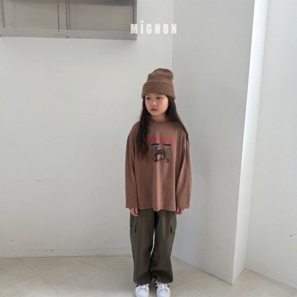 狗狗獨自生活長袖上衣 韓國童裝,男童秋裝,中性童裝,韓系童裝推薦,2025秋季童裝,韓國男童新款,中性風男童穿搭,秋季男童服飾推薦,小男友穿搭